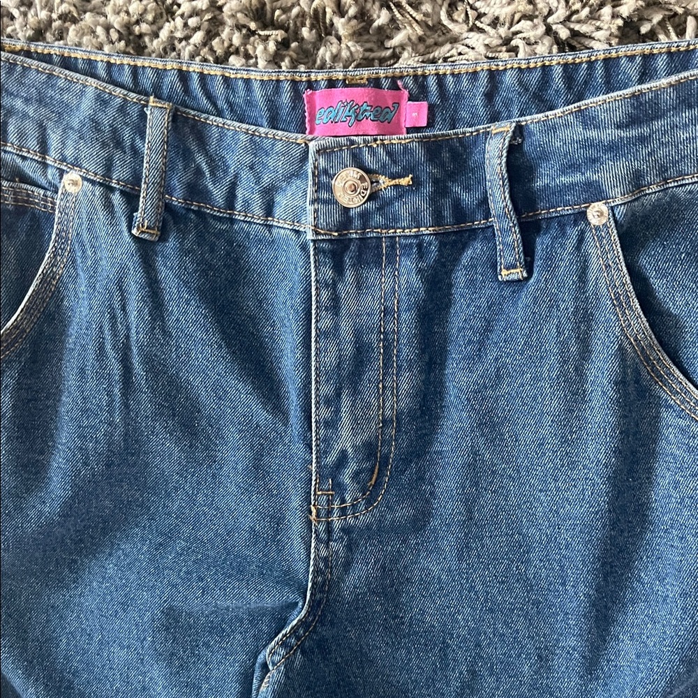 Edikted Blue Denim High-Waist Jeans